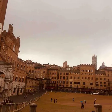 Sweet Old Historic Center Privat bolig Siena
